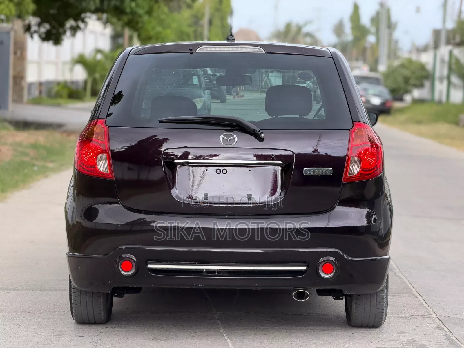 Mazda Verisa 2010 Black