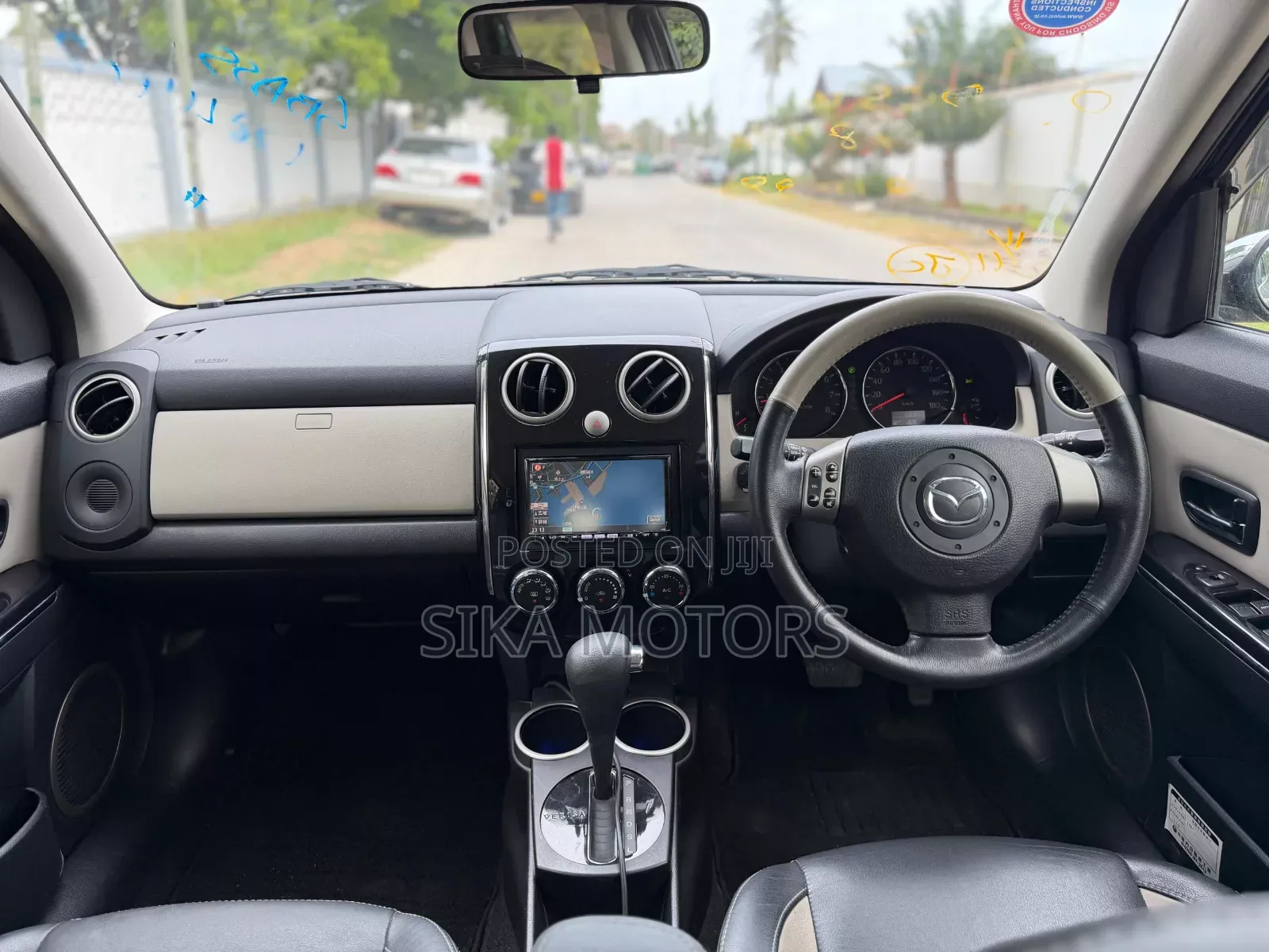 Mazda Verisa 2010 Black