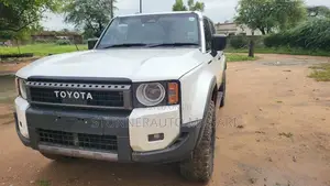 Toyota Land Cruiser Prado 2024 White