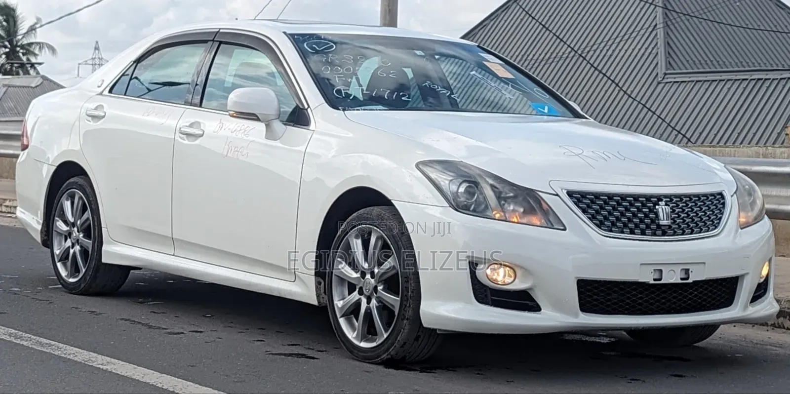 Toyota Crown 2008 White