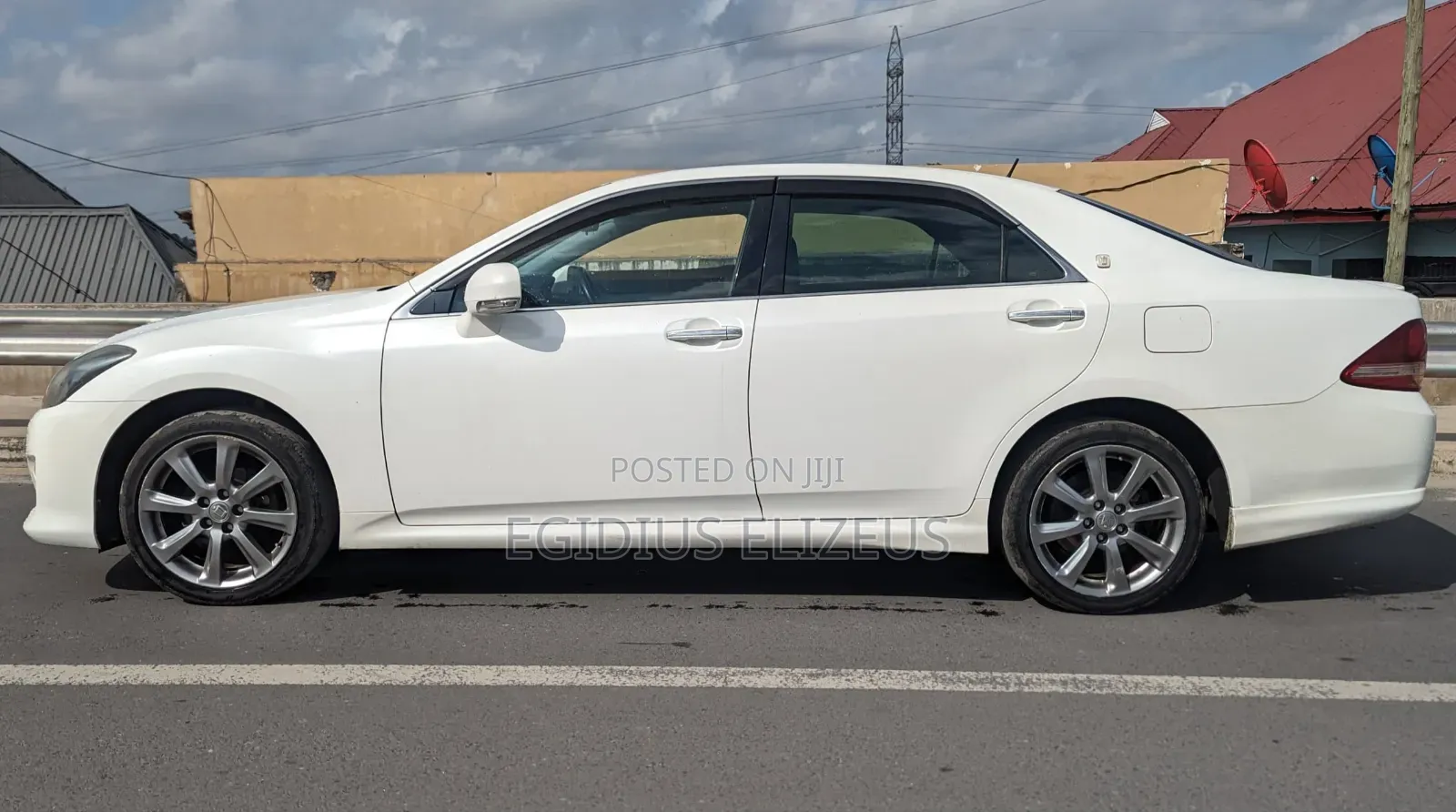 Toyota Crown 2008 White
