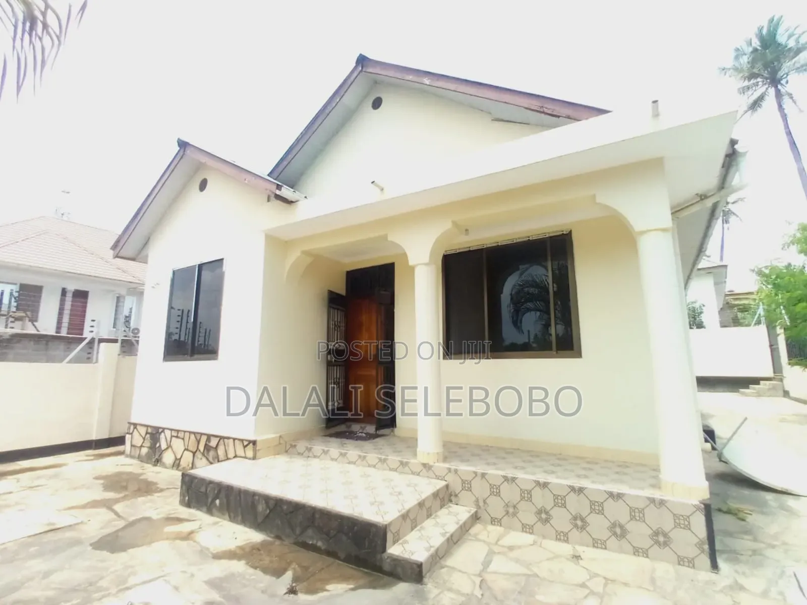 3bdrm Block of Flats in Kimara Baruti for rent