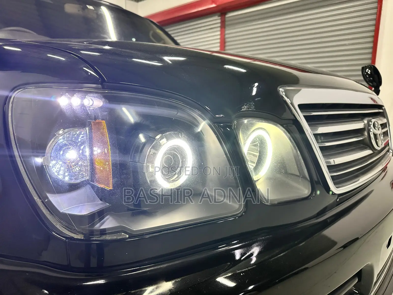 Toyota Land Cruiser HDJ 100 2000 Black