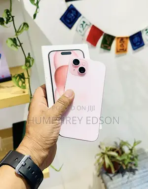 New Apple iPhone 15 128 GB Pink