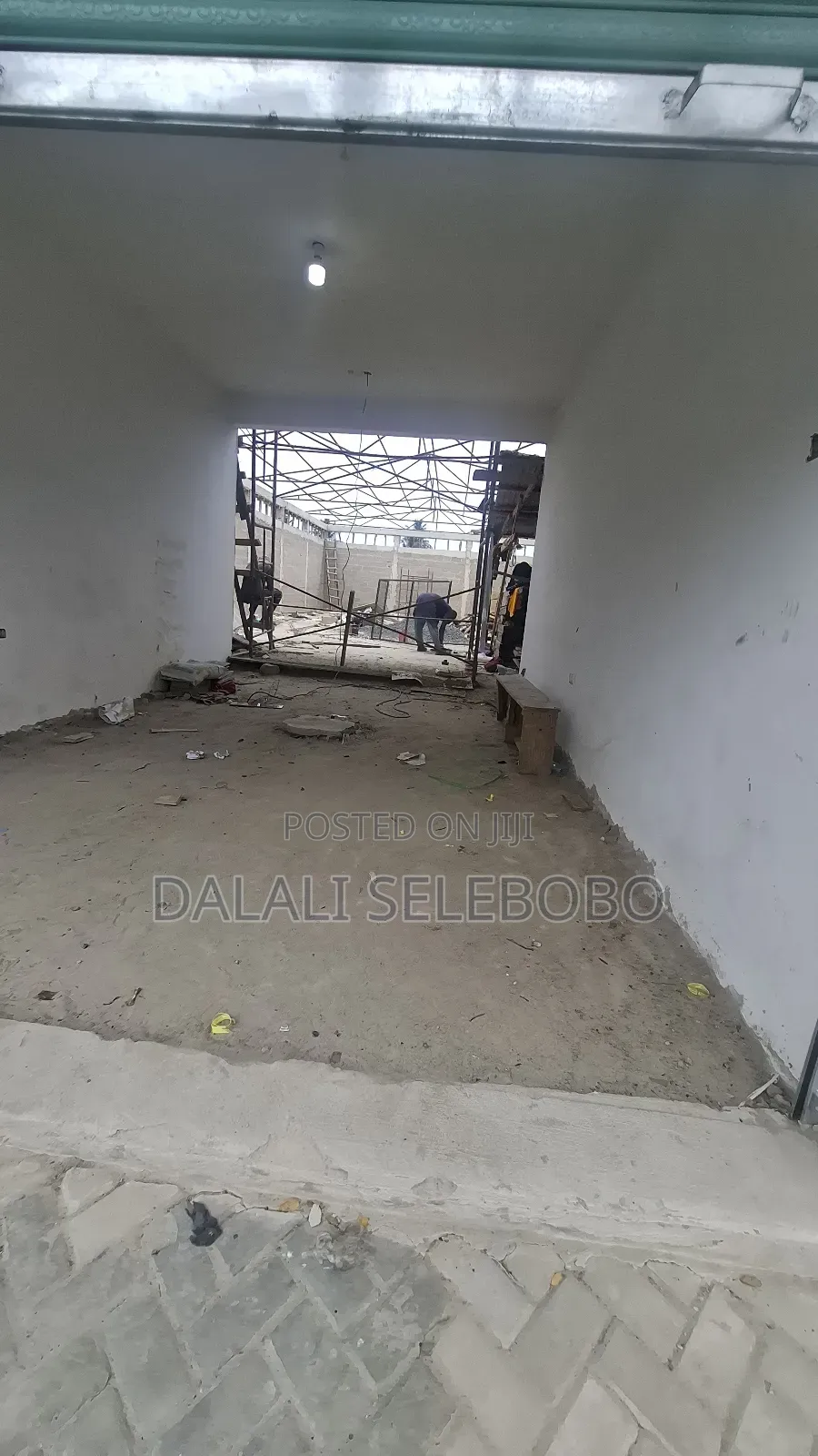 Go Down at Sinza D It Look at Tarmac