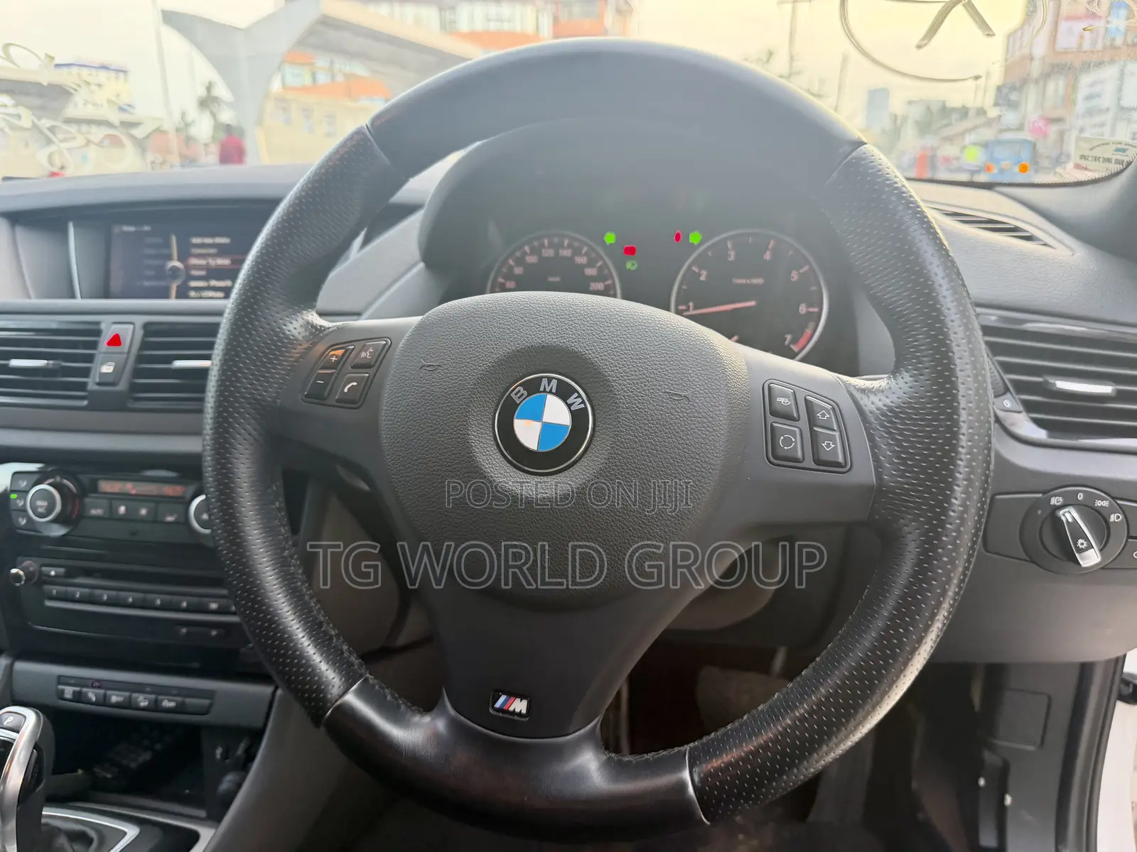 BMW X1 sDrive28i 4dr SUV (2.0L 4cyl Turbo 8A) 2014 White