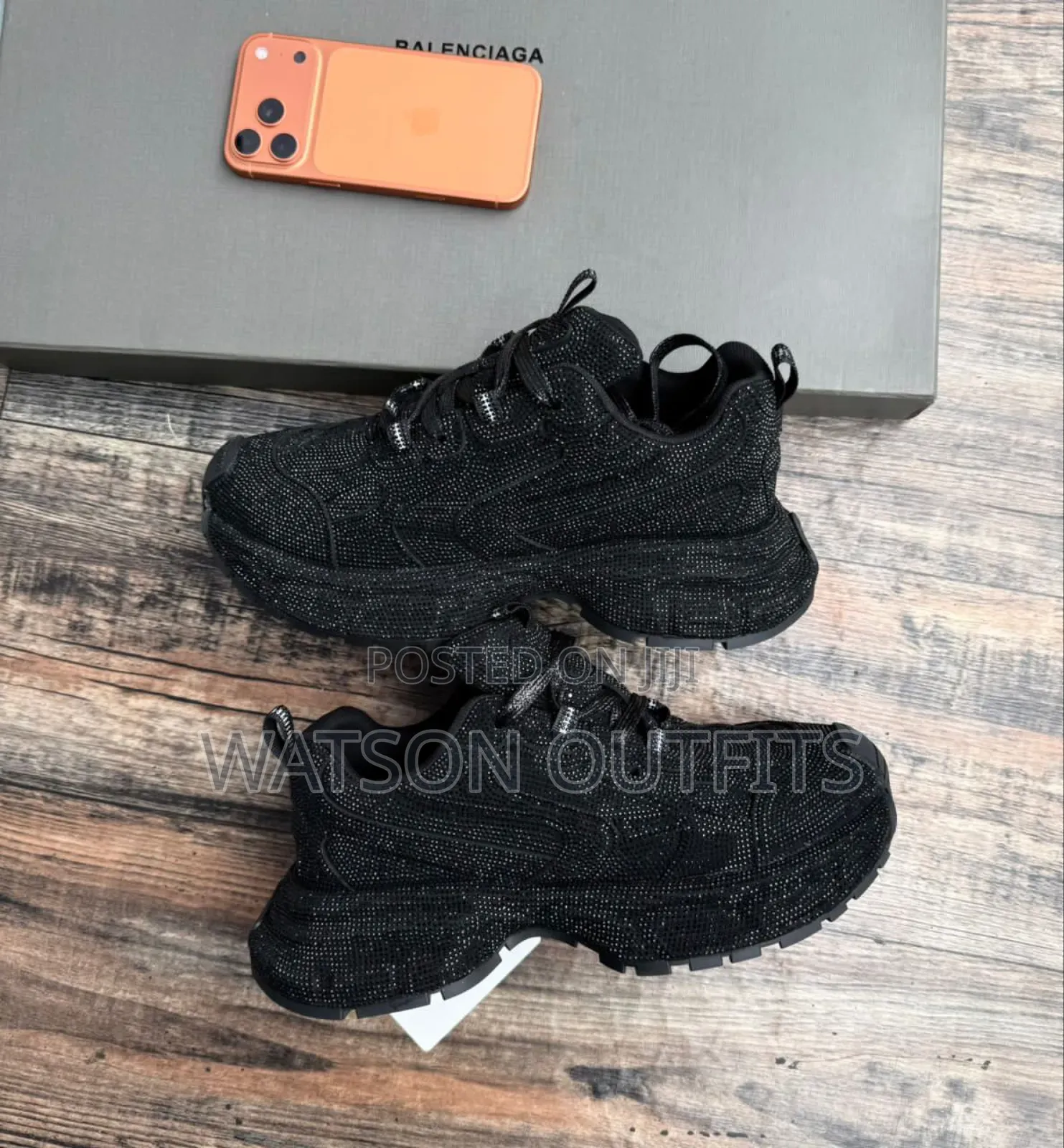 Men's Leather Shoes Basically Very Nice in Balenciaga Brand