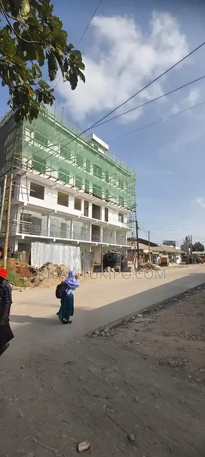 Commercial 5 Shop for Rent 2 in 1 Big Space