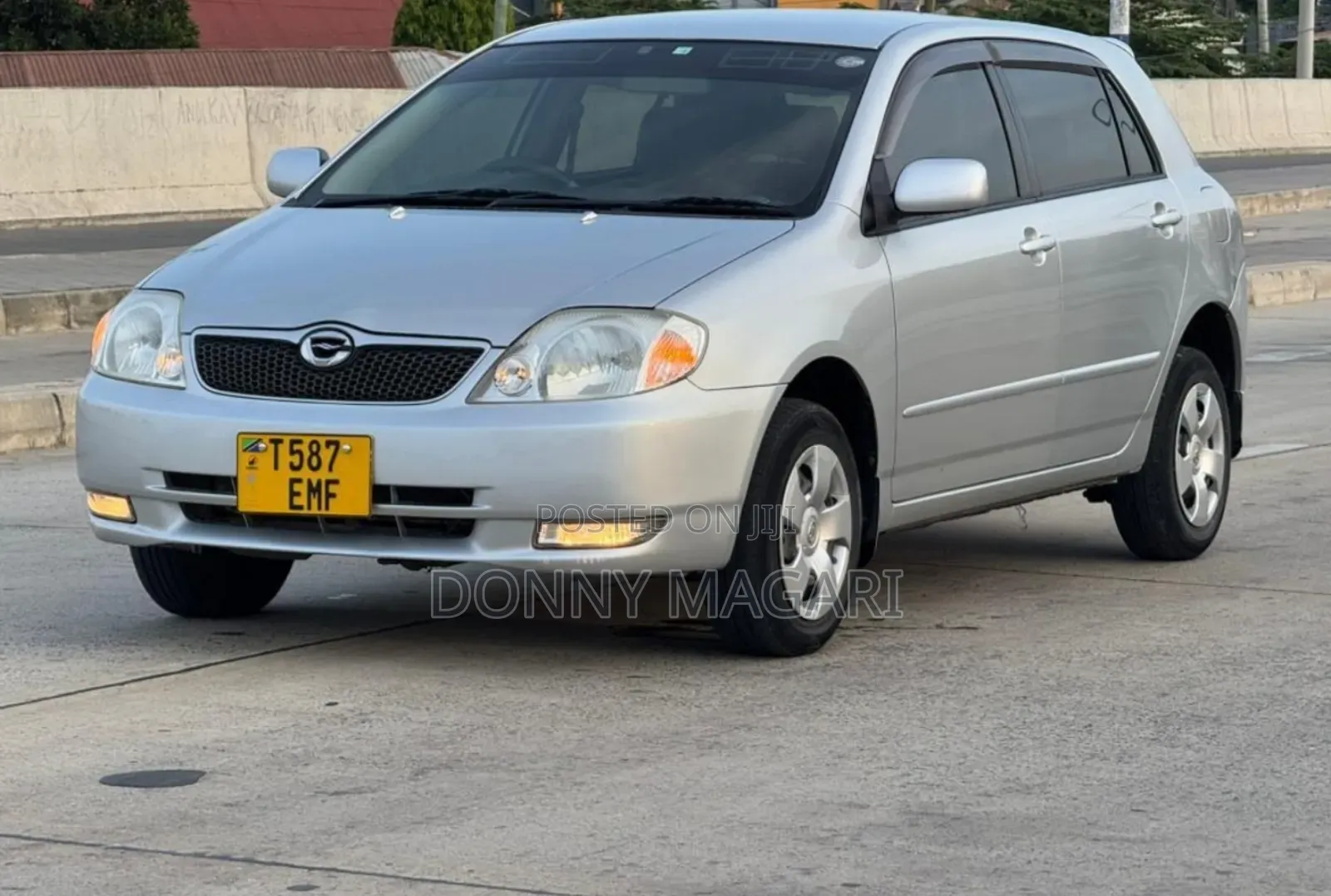 Toyota Corolla RunX 2003 Silver
