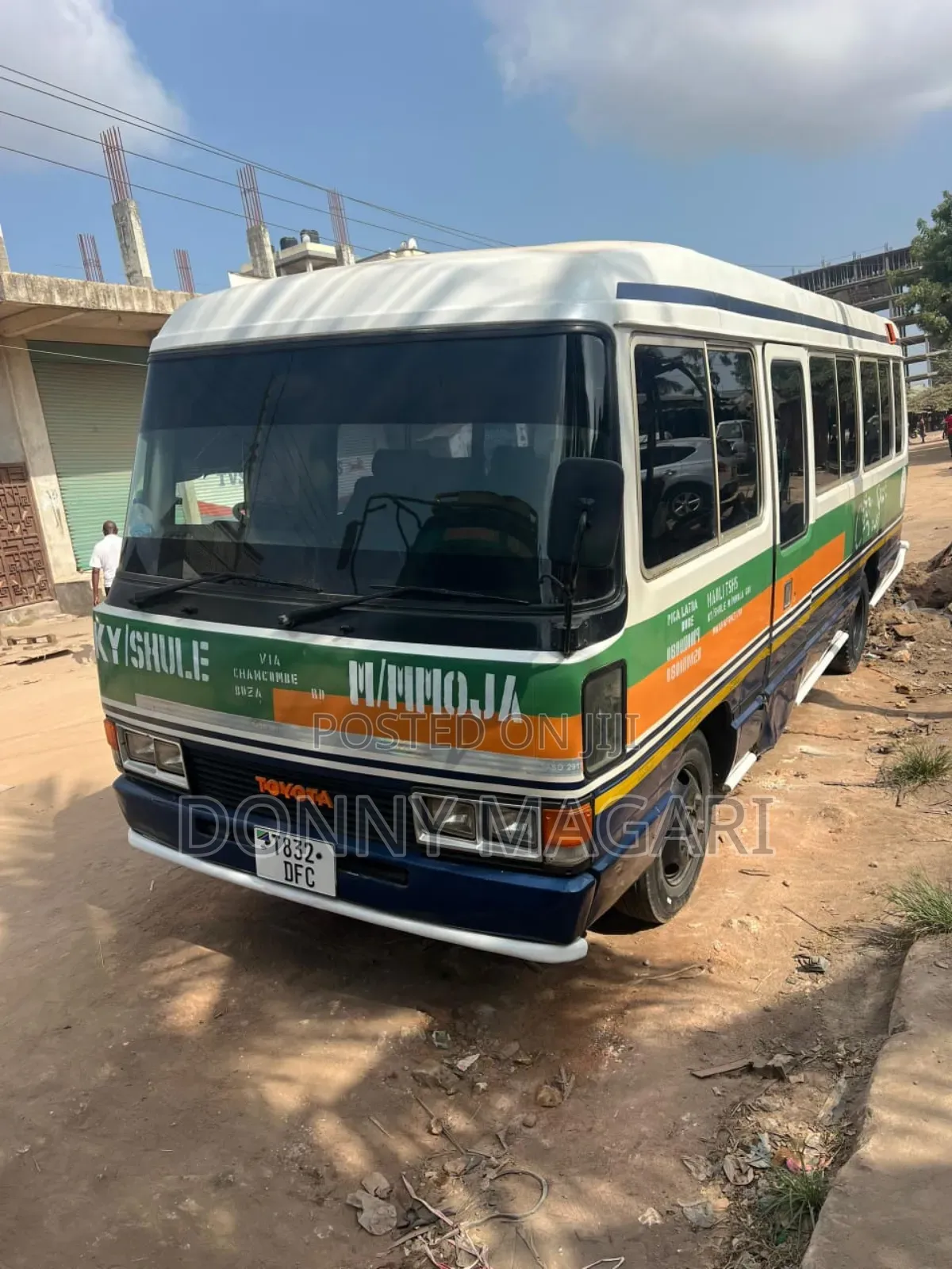 Toyota Coaster 2004 Green