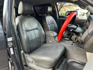 Toyota Hilux 2010 Gray