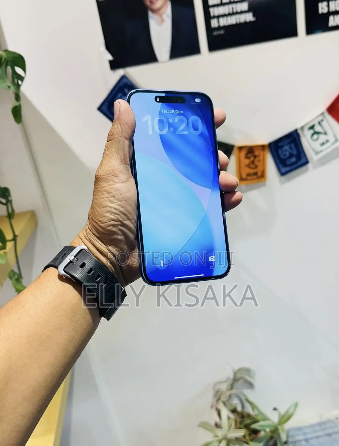 New Apple iPhone 16 128 GB Blue