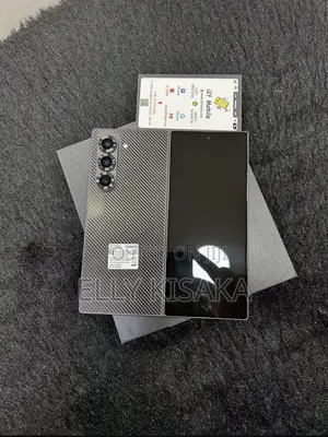New Samsung Galaxy Z Fold6 256 GB Black