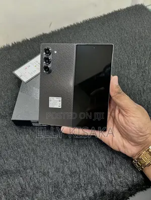 New Samsung Galaxy Z Fold6 256 GB Black
