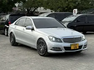 Mercedes-Benz C-Class 2012 Silver