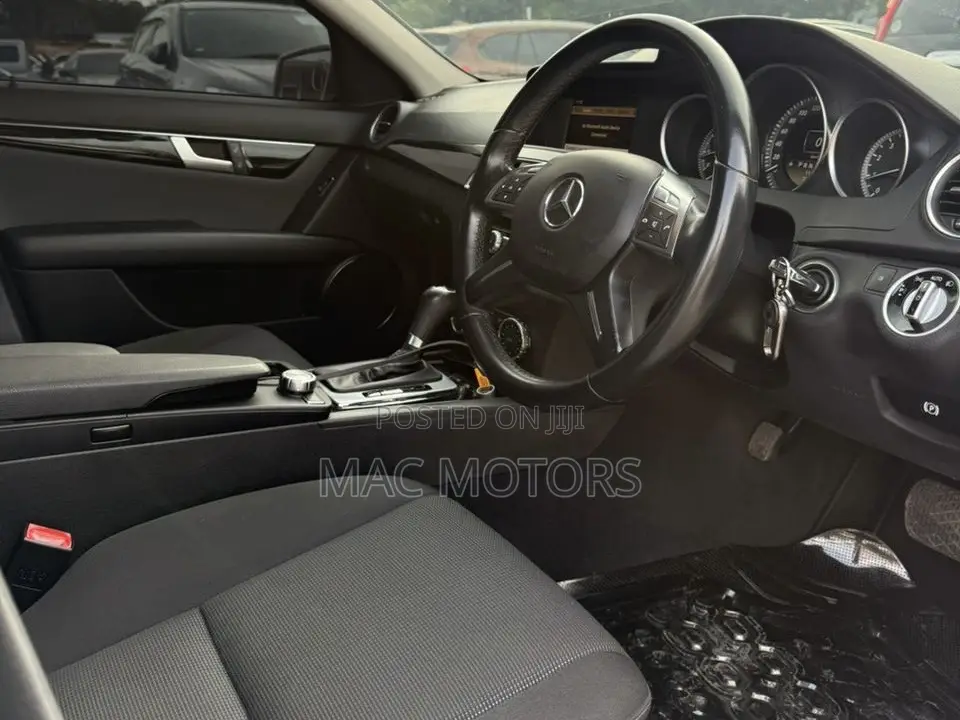 Mercedes-Benz C-Class 2012 Silver