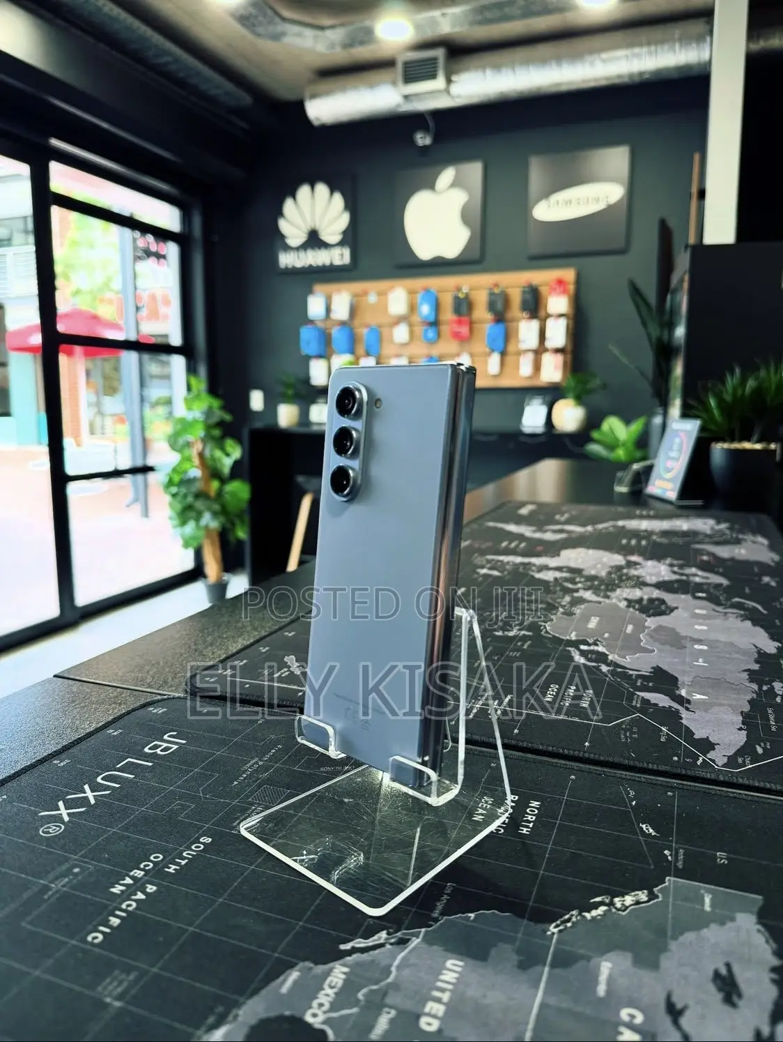 New Samsung Galaxy Z Fold 5 256 GB Blue