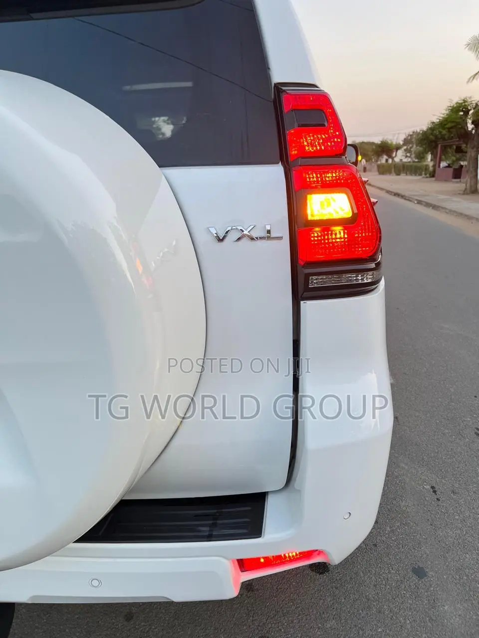 Toyota Land Cruiser Prado 2.8 2020 White