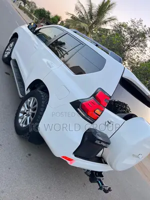 Toyota Land Cruiser Prado 2.8 2020 White