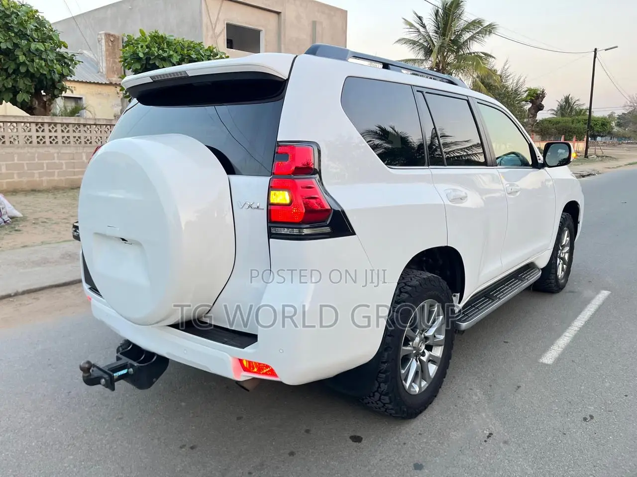 Toyota Land Cruiser Prado 2.8 2020 White