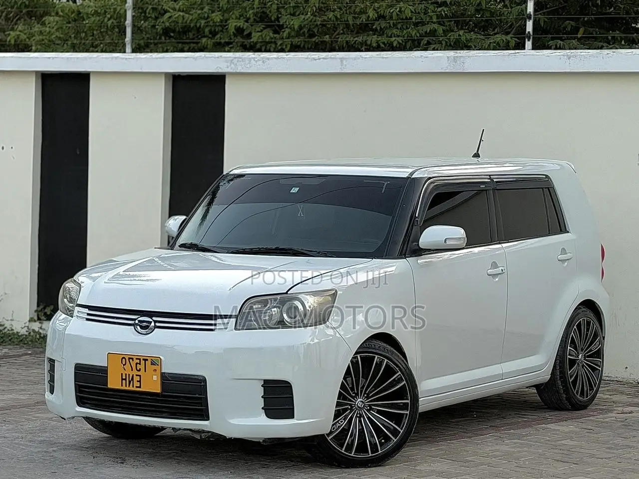 Toyota Corolla Rumion 2008 White