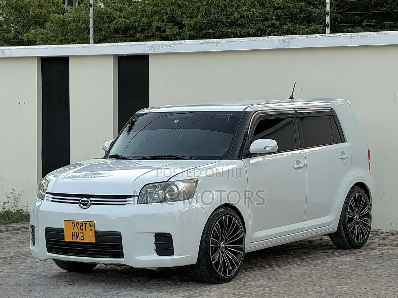 Toyota Corolla Rumion 2008 White