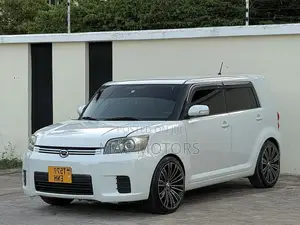 Toyota Corolla Rumion 2008 White