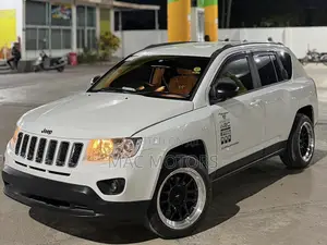 Jeep Compass Limited 4X4 2013 White