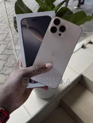 New Apple iPhone 16 Pro Max 256 GB Gold