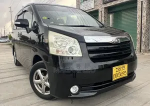 Toyota Noah 2007 Black