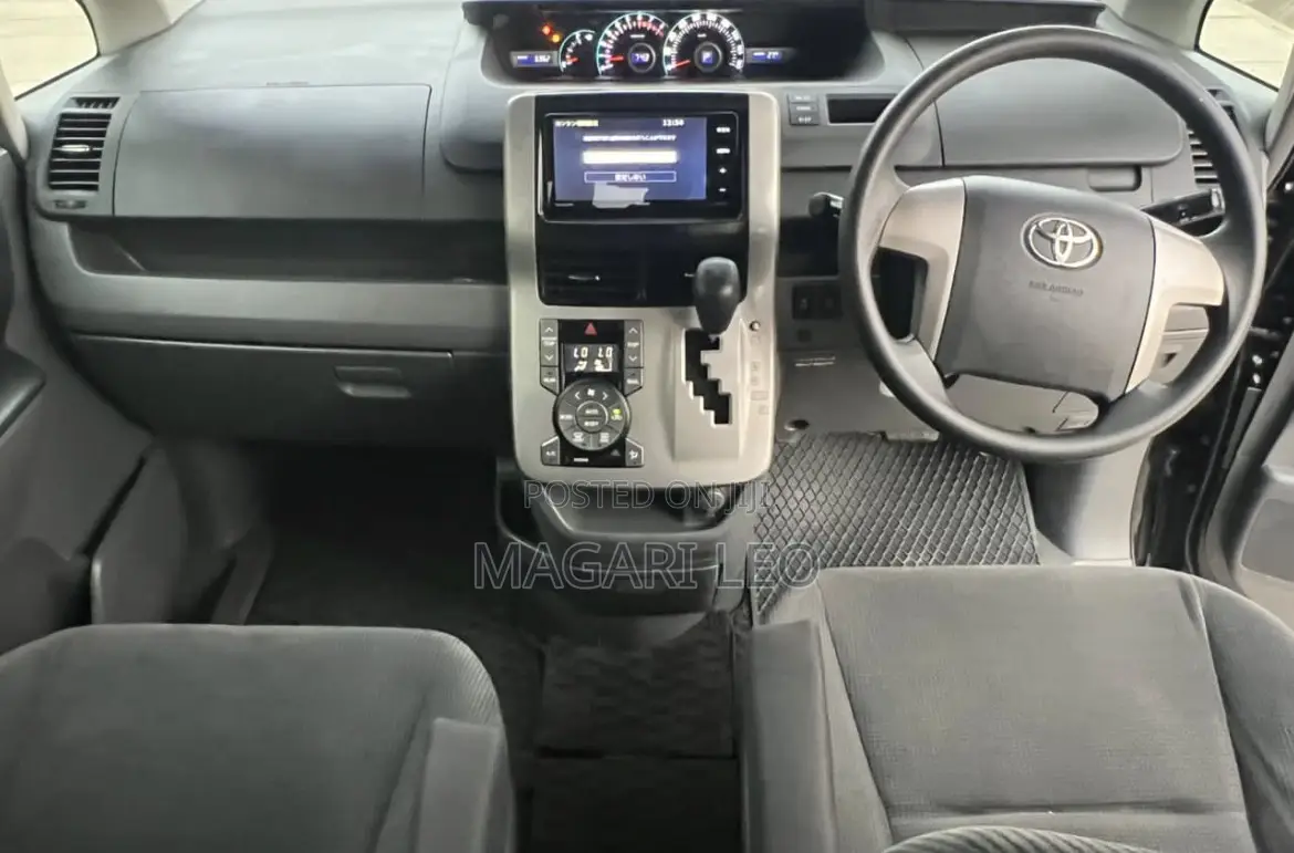 Toyota Noah 2007 Black