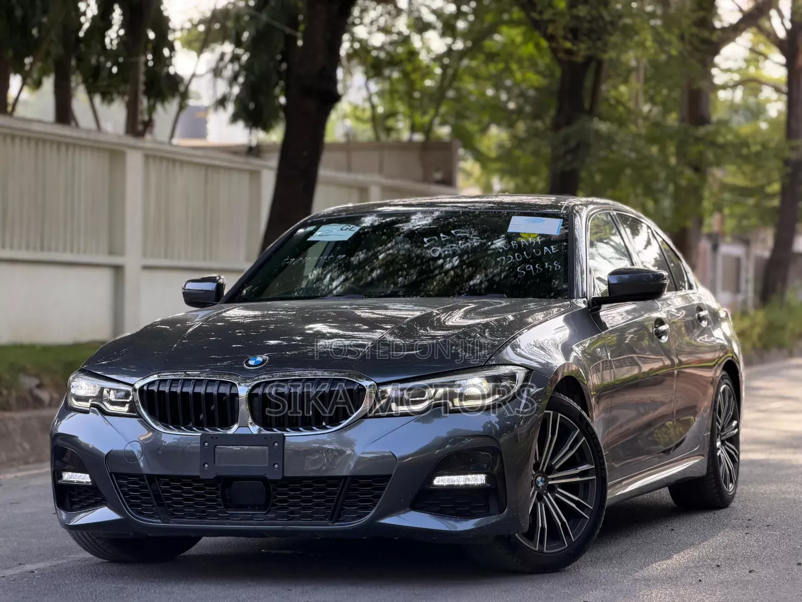 BMW 320i Sedan RWD 2020 Gray