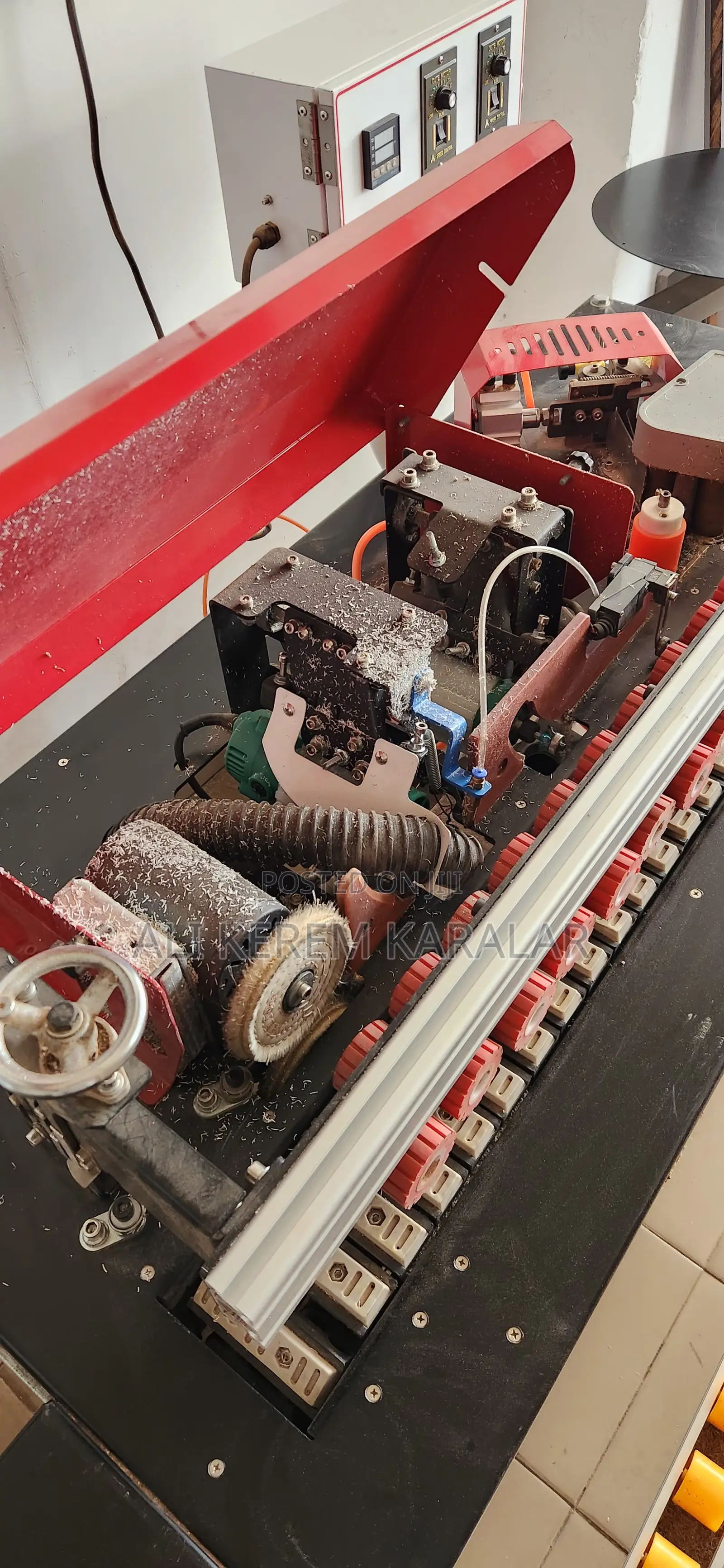 PVC Edge Banding Machine
