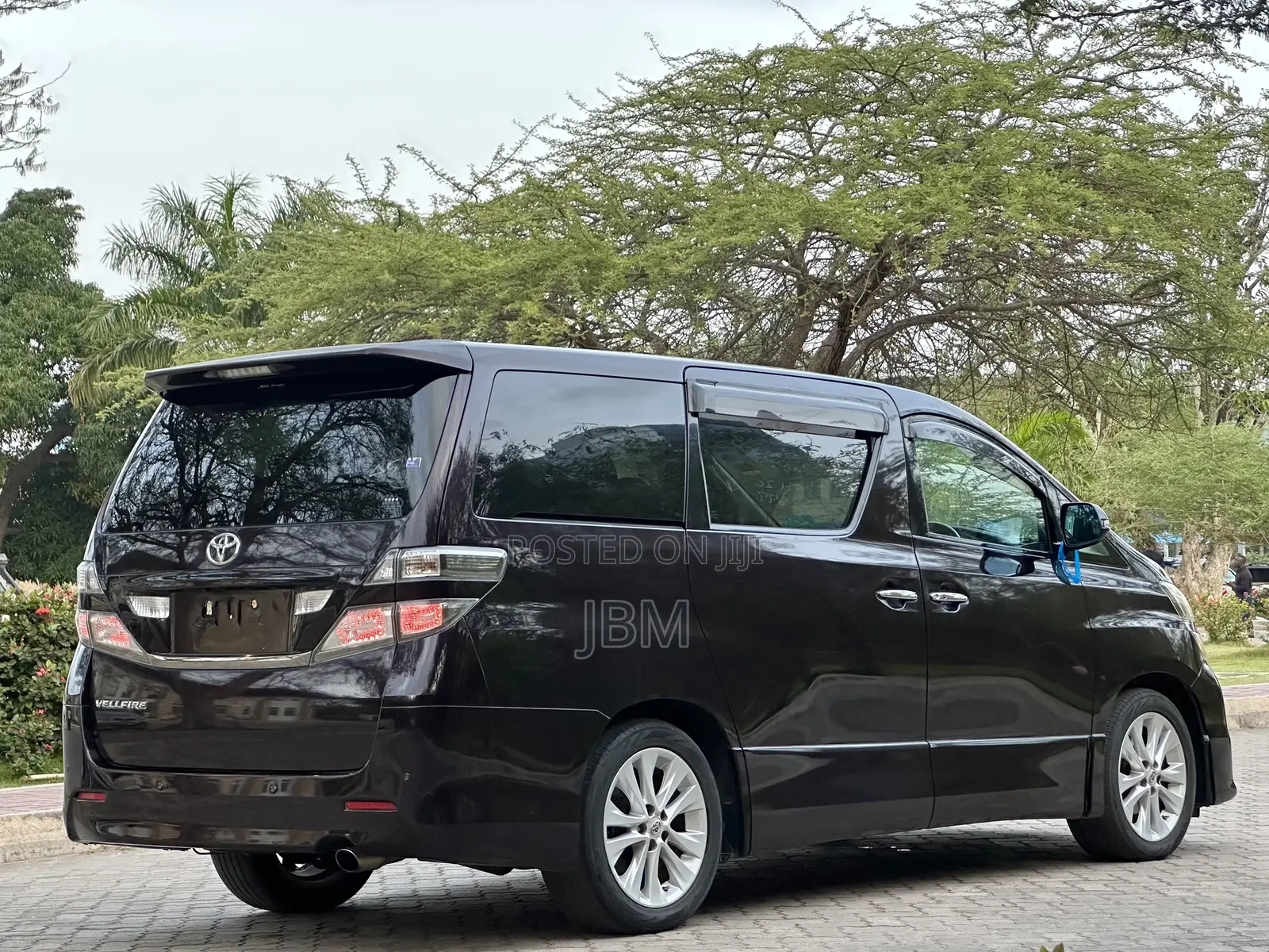 Toyota Vellfire 2009 Burgundy