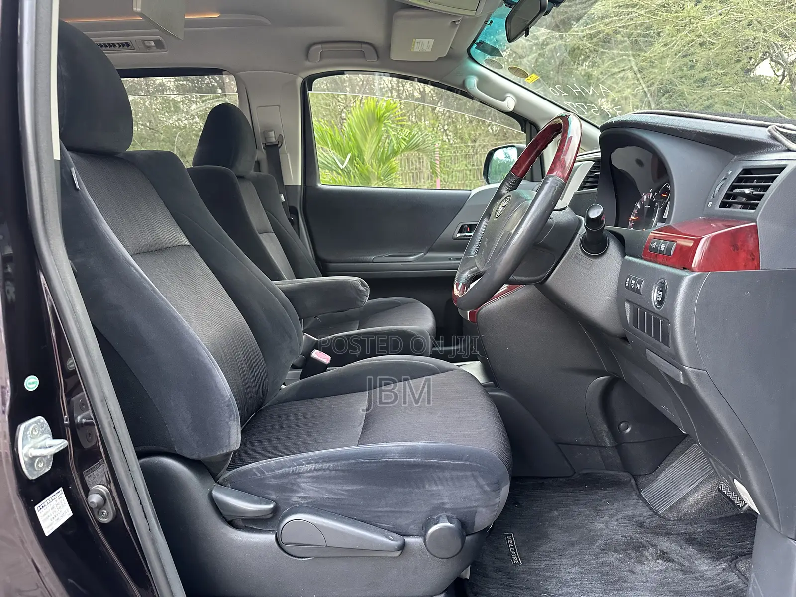 Toyota Vellfire 2009 Burgundy