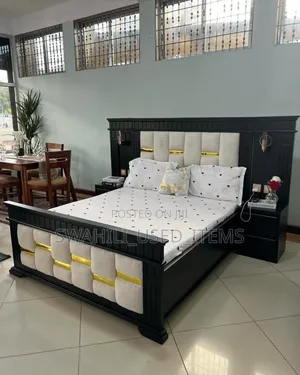 Kitanda 4*6, Bedsides, Godoro Inch 8 Mashuka Na Mito
