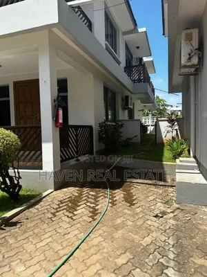 Furnished 3bdrm Villa in Masaki for rent