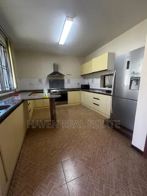 Furnished 3bdrm Villa in Masaki for rent