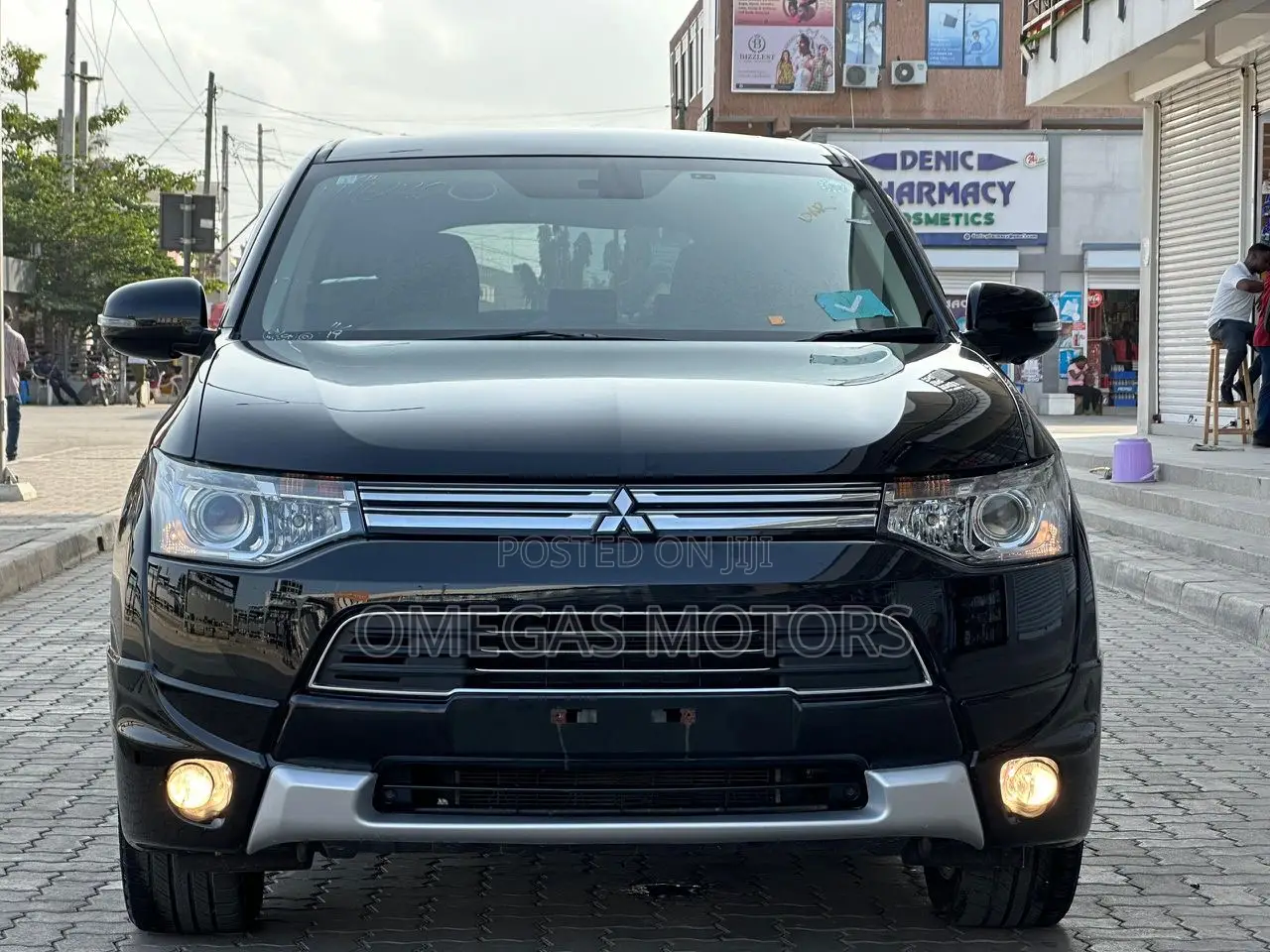 Mitsubishi Outlander 2015 Black