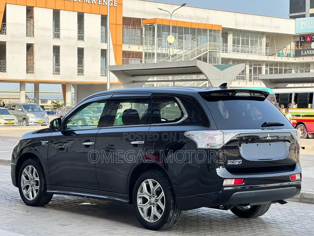 Mitsubishi Outlander 2015 Black