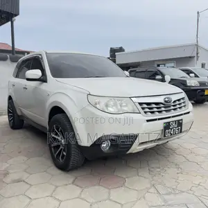 Subaru Forester 2012 White
