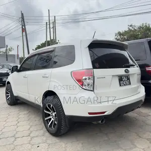 Subaru Forester 2012 White