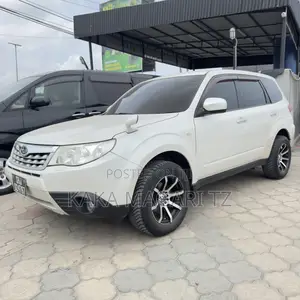 Subaru Forester 2012 White