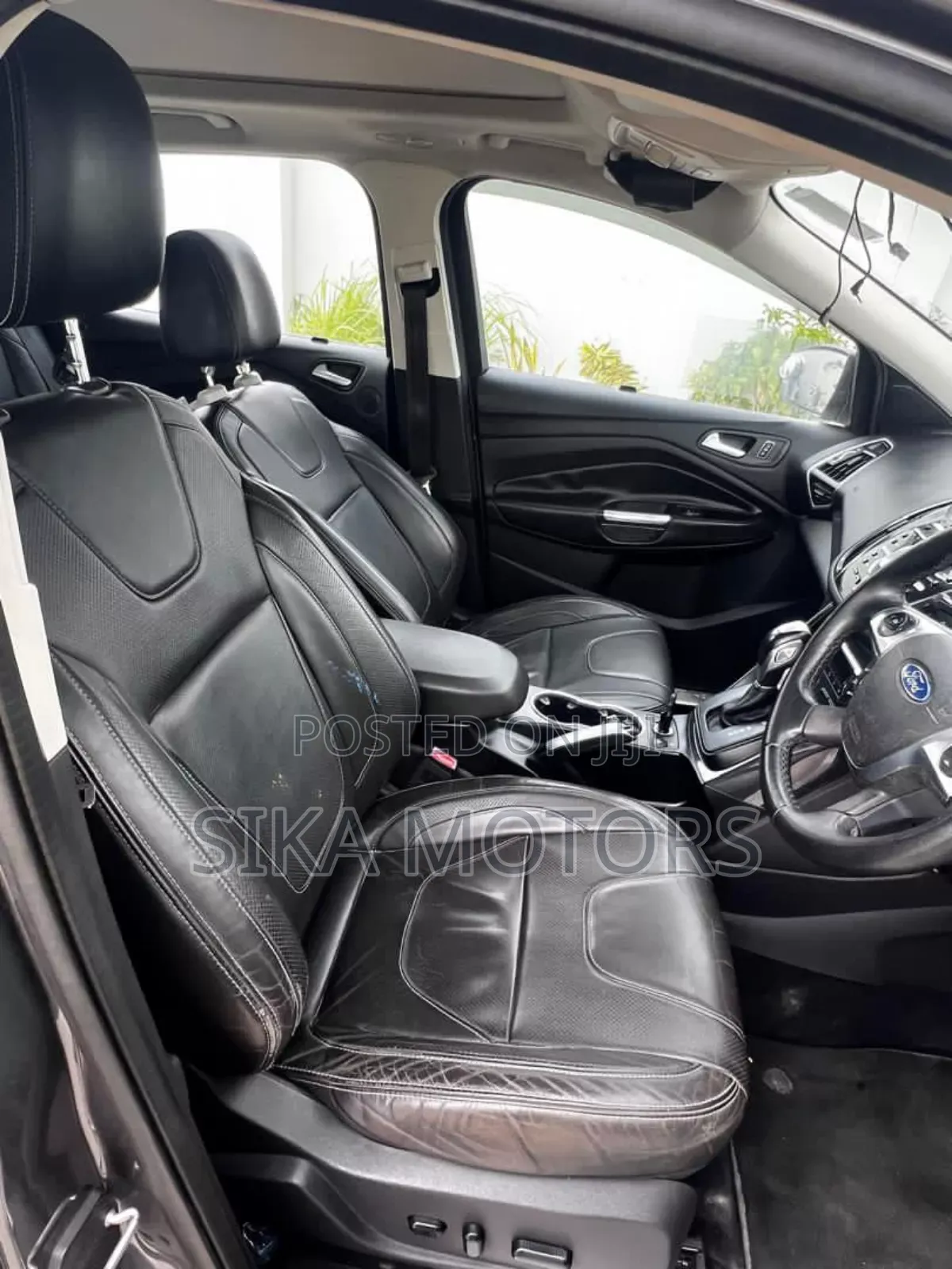 Ford Kuga 1.5 EcoBoost 150hp 2WD Titanium 2014 Gray