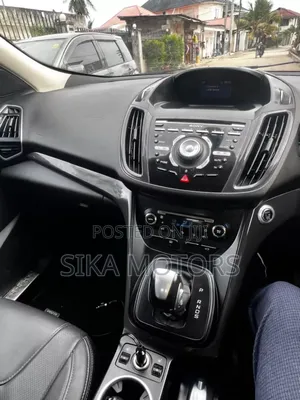 Ford Kuga 1.5 EcoBoost 150hp 2WD Titanium 2014 Gray