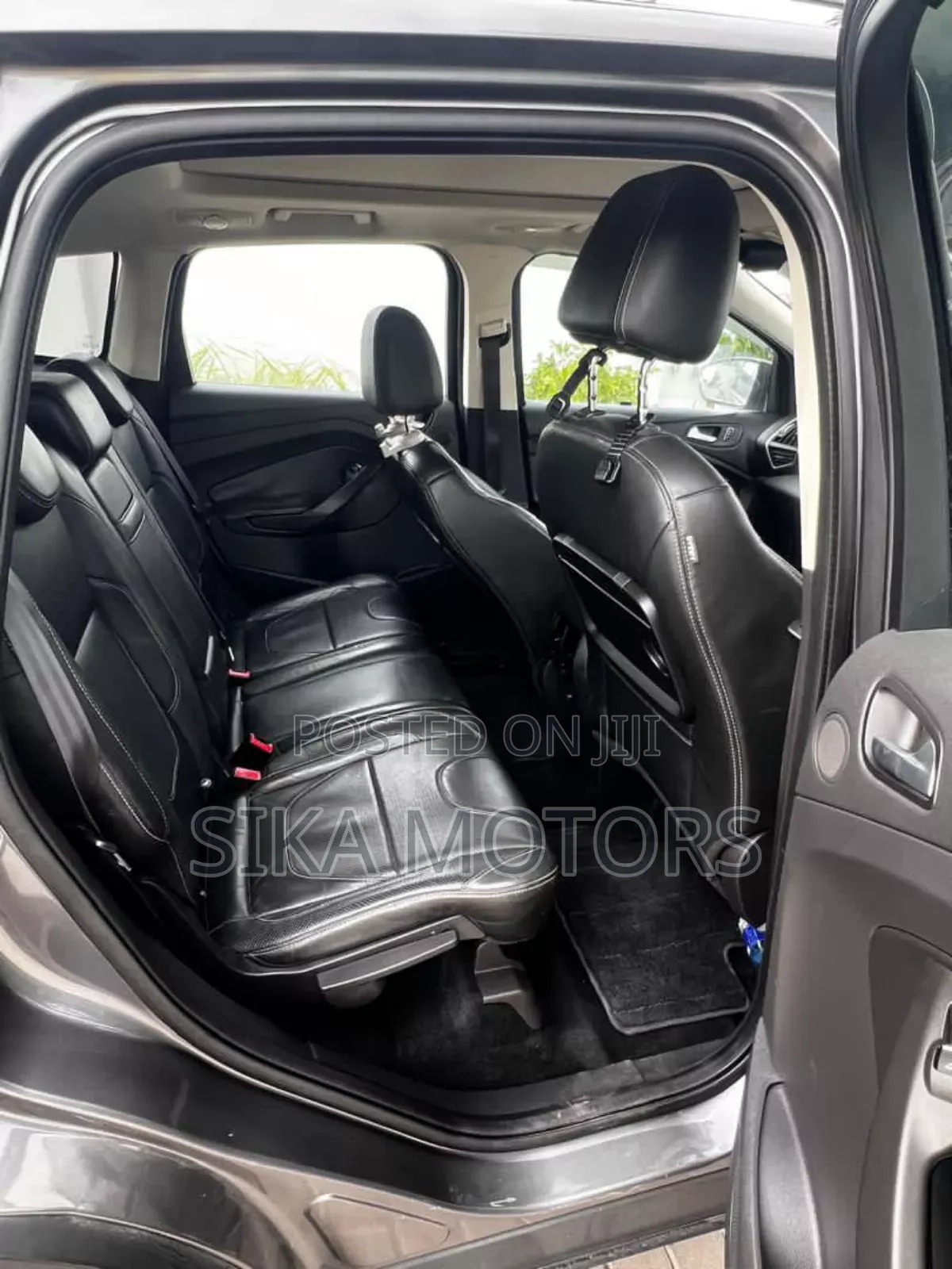 Ford Kuga 1.5 EcoBoost 150hp 2WD Titanium 2014 Gray