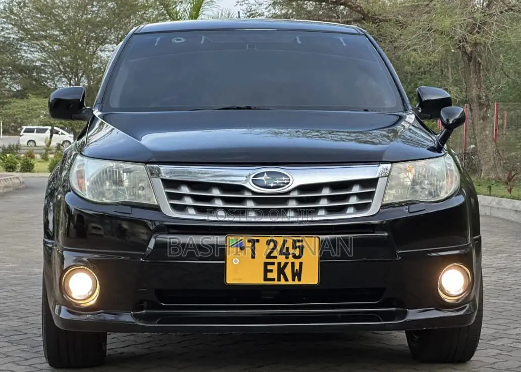 Subaru Forester 2011 Matt Black