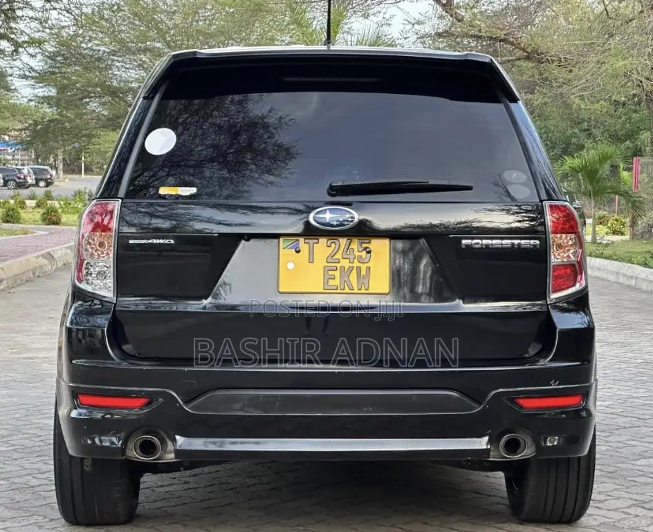 Subaru Forester 2011 Matt Black