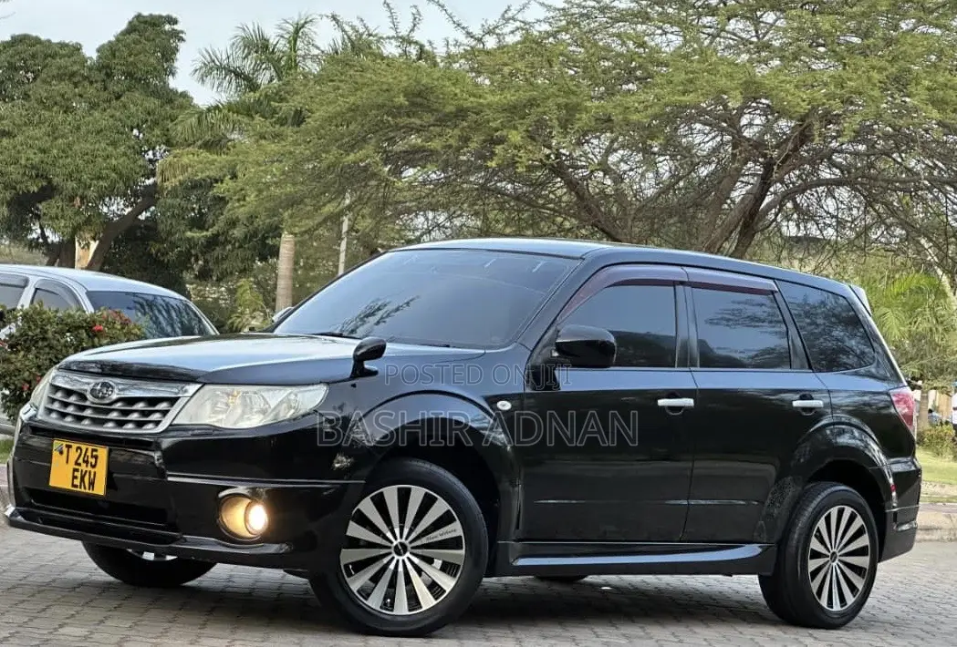 Subaru Forester 2011 Matt Black