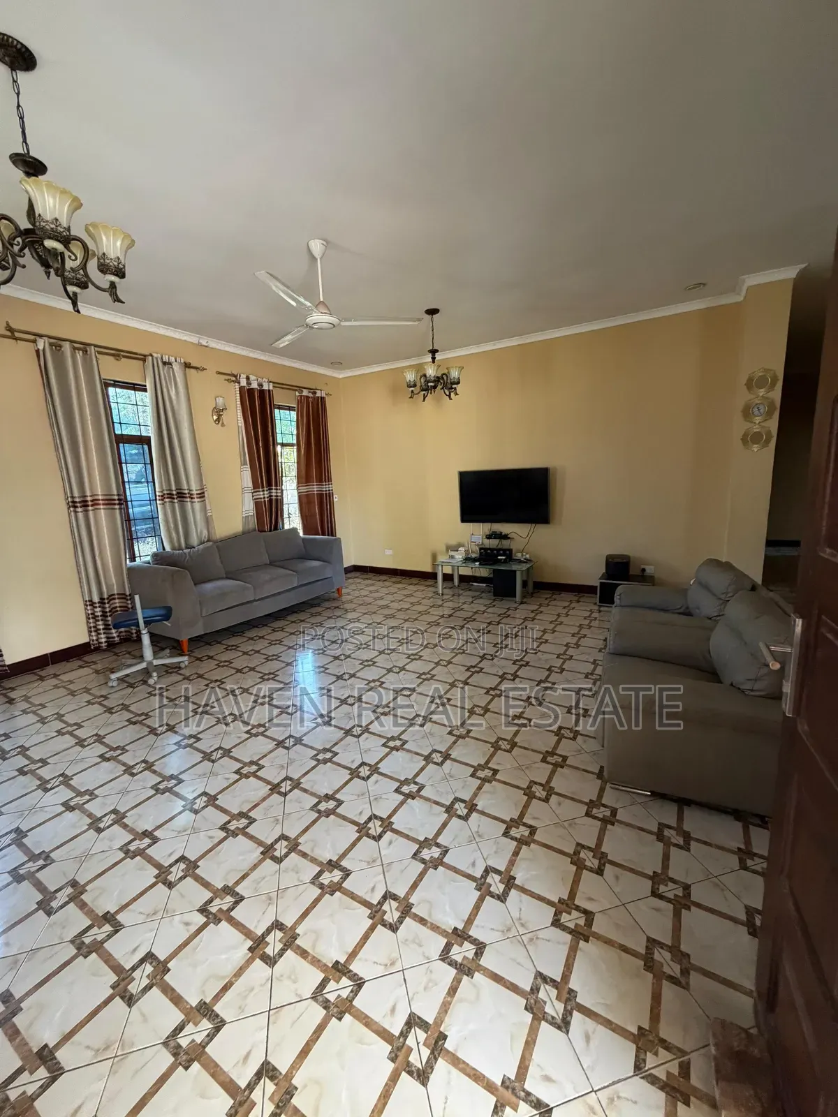 3bdrm House in Msasani for rent